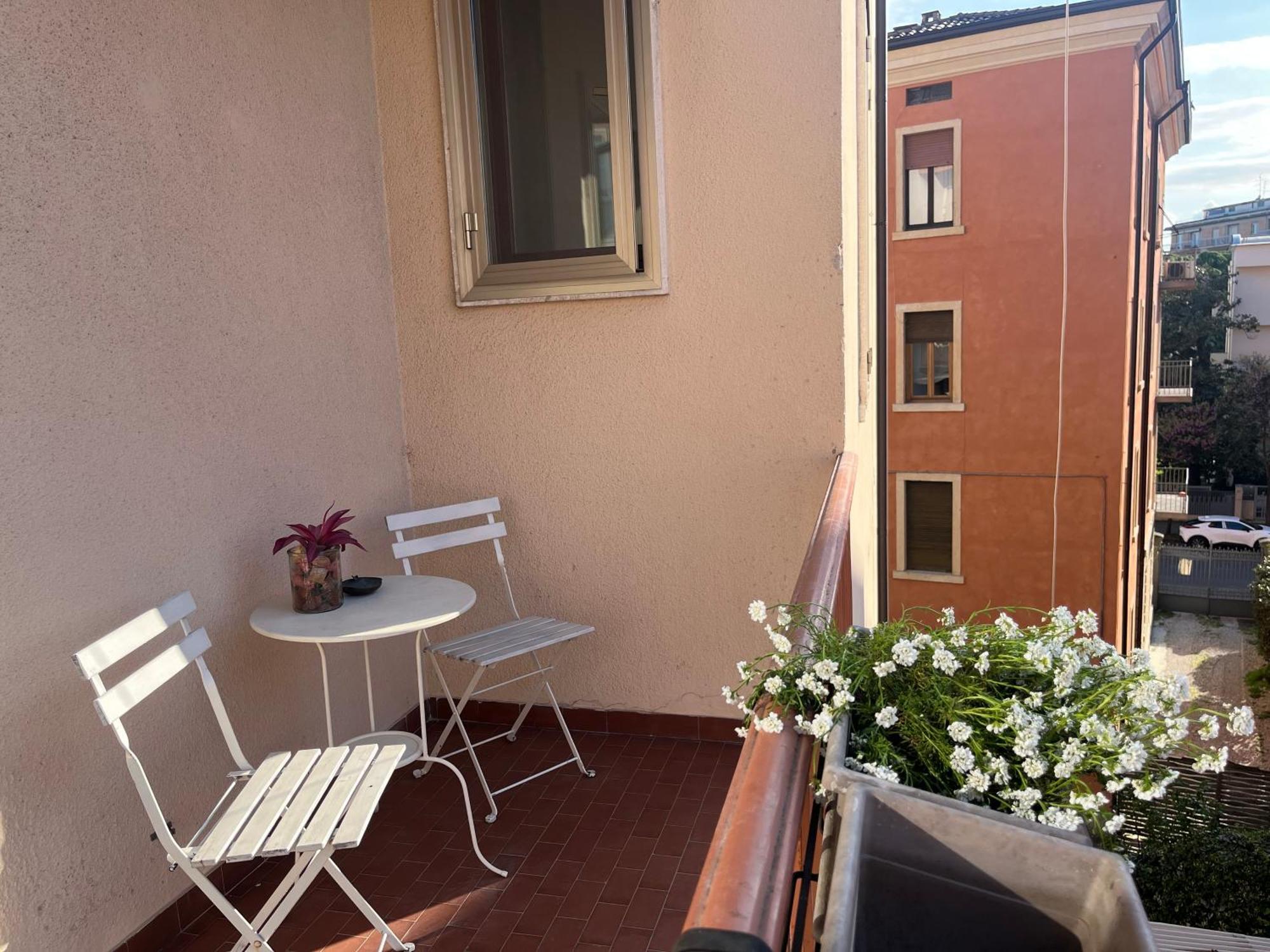 Fleur Blanche Acomodação com café da manhã Verona Exterior foto